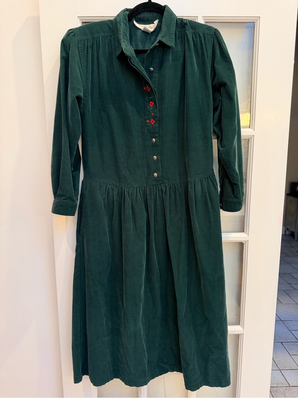 Vintage All Week Long Eddie Bauer 90’s Corduroy Button Front Dress Size M Pet